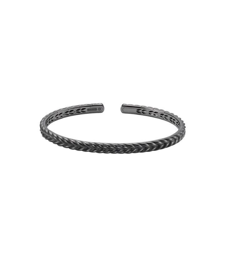 Photo: David Yurman Chevron titanium cuff bracelet