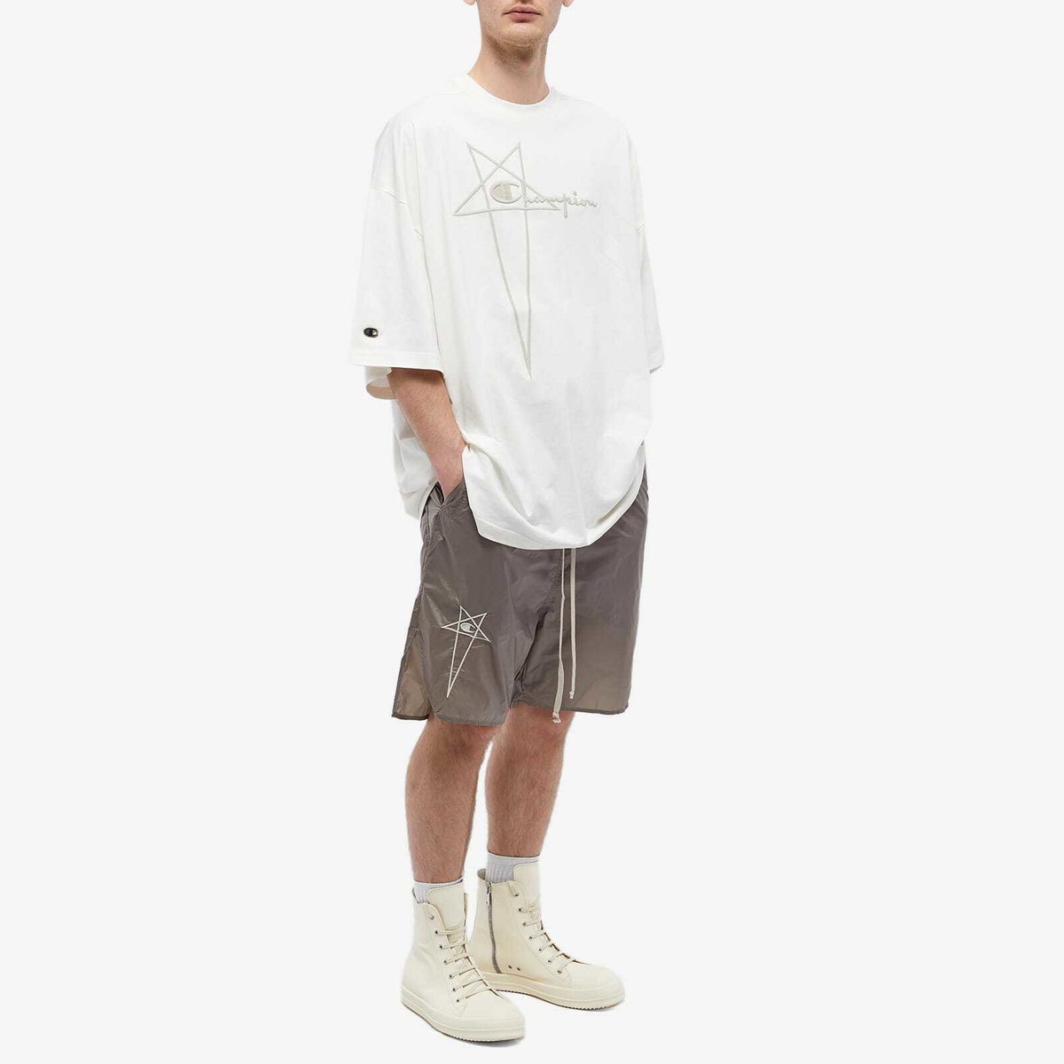Rick Owens x Champion Beveled Pods Short in Dust Rick Owens