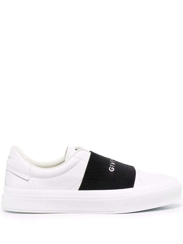 Photo: GIVENCHY - City Sport Leather Sneakers