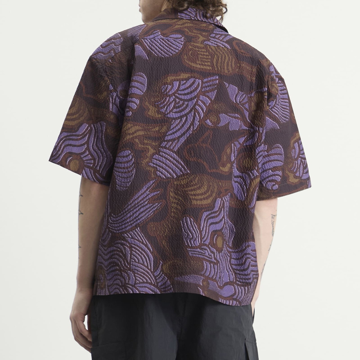 A Kind of Guise Men's Samata Vacation Shirt in Savage Wildlife