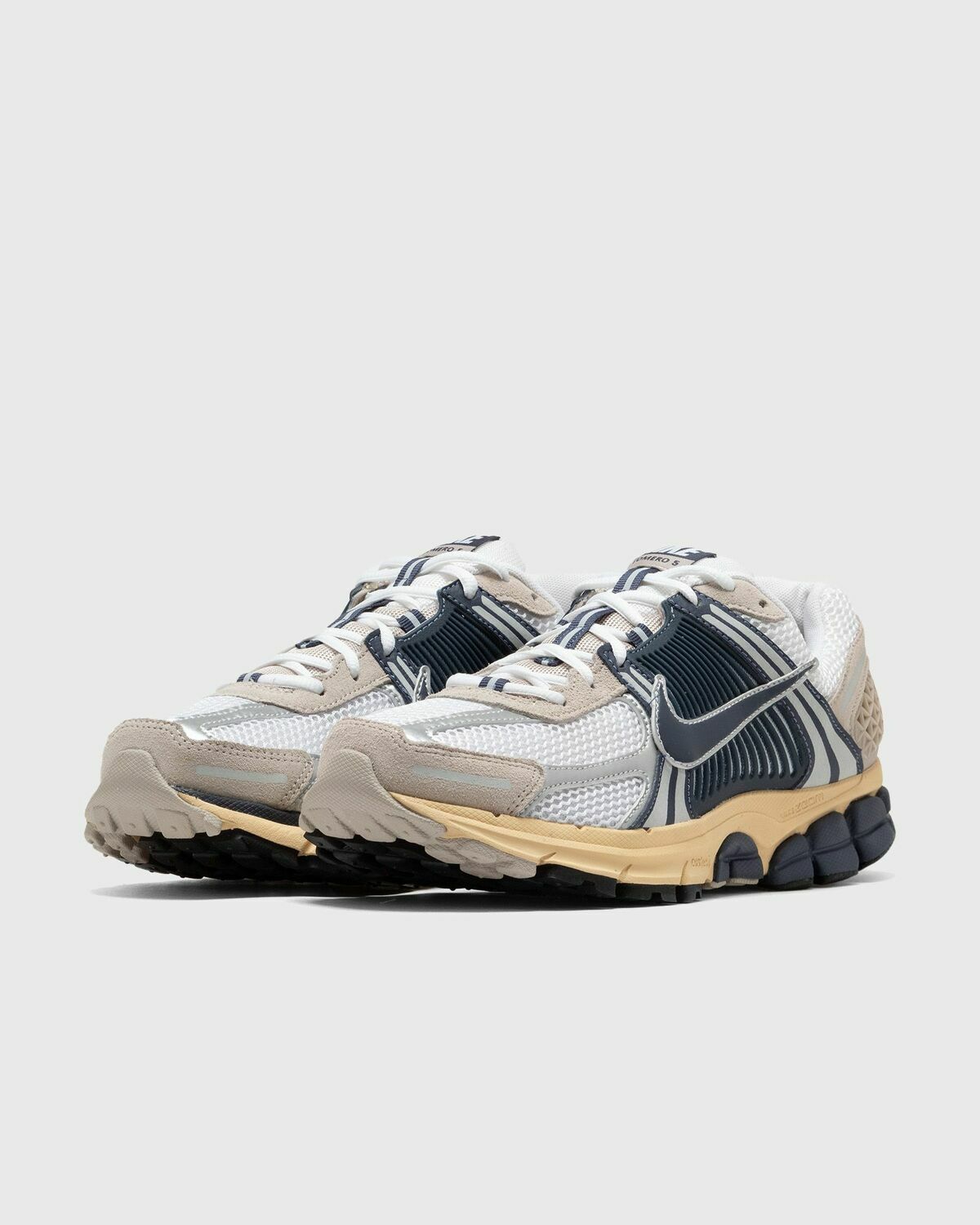 Nike Zoom Vomero 5 White Lowtop Nike