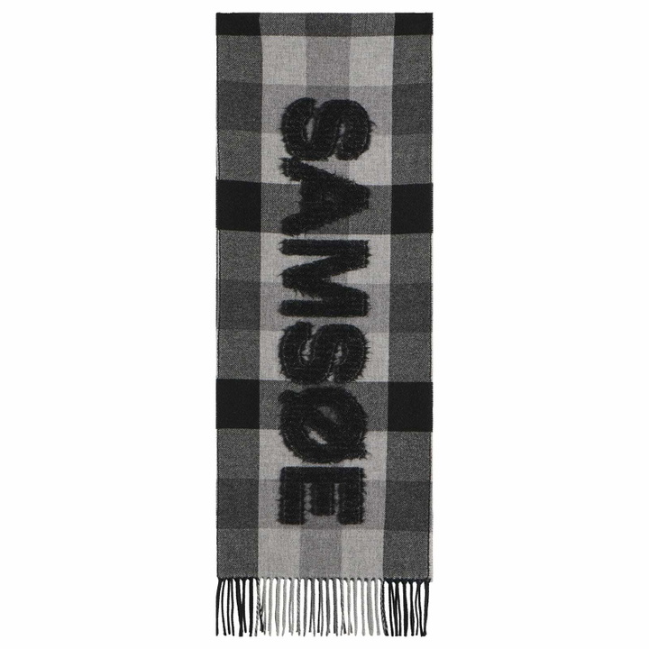 Photo: Samsøe Samsøe Women's Sasamsoe Scarf in Grey Melange Check 