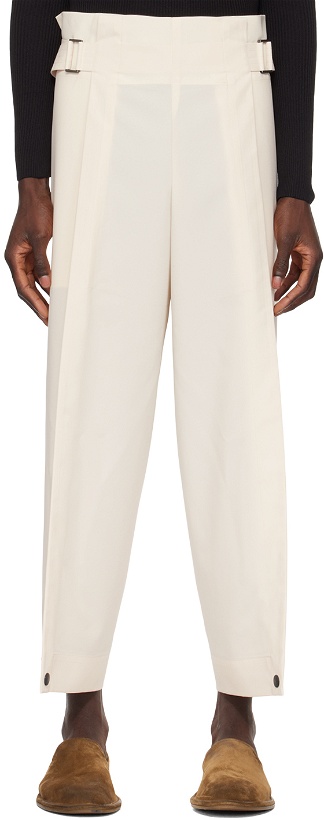 Photo: 132 5. ISSEY MIYAKE Off-White Two-Pocket Trousers