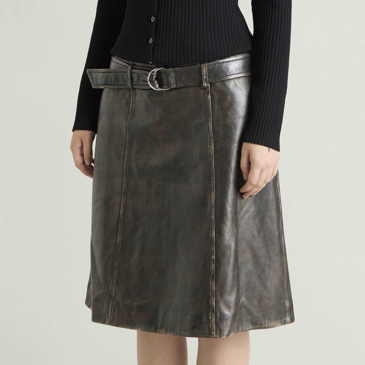 END. x Samsøe Samsøe Women's Sastiya Leather Skirt in Washed Black Olive