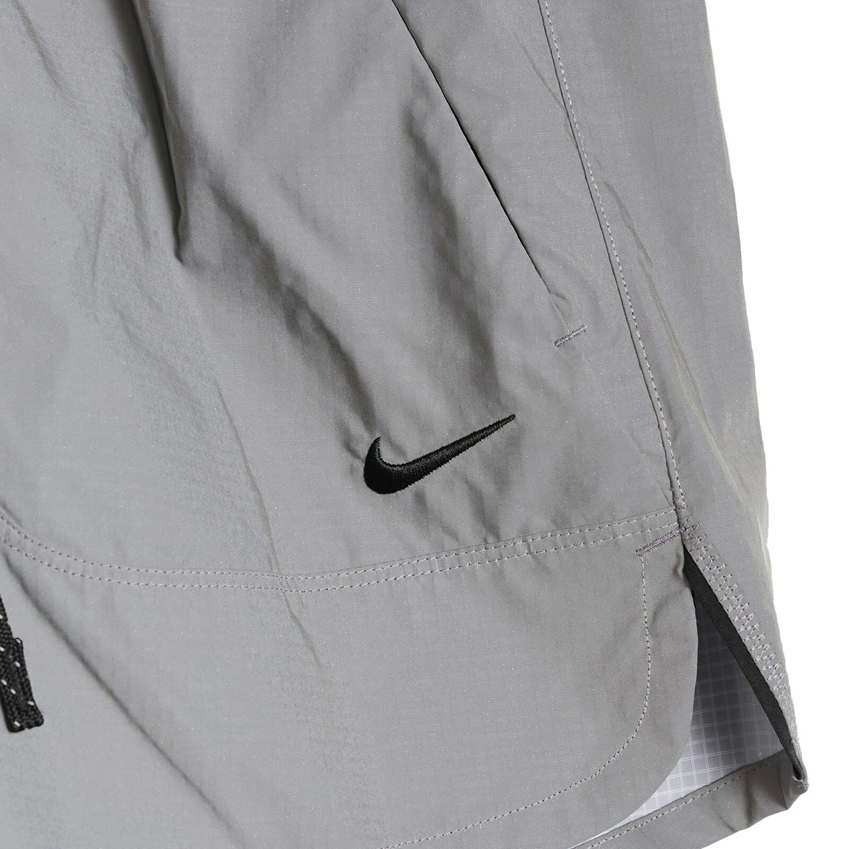 Nike Reflective 4 inch 2 in 1 Shorts in Black/Reflective Silver