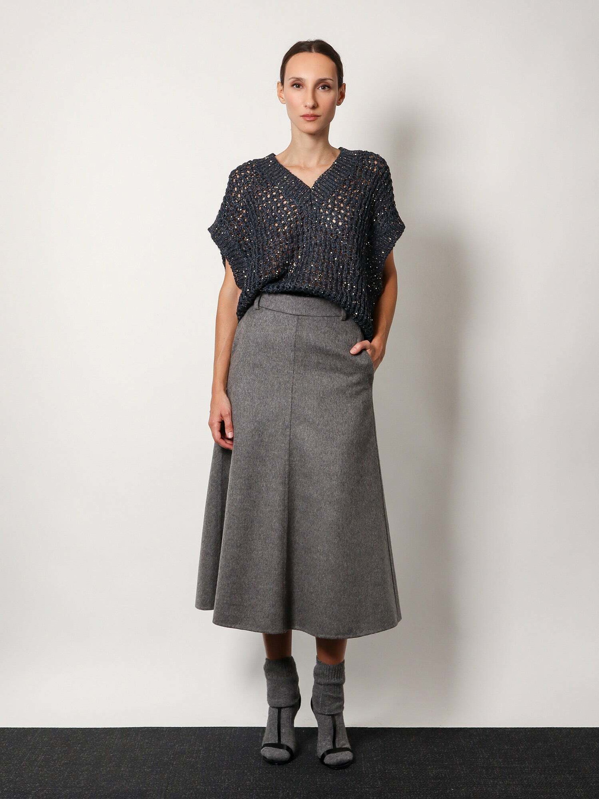 BRUNELLO CUCINELLI★GREY COTTON SKIRT 23159221_53217141_600.jpg