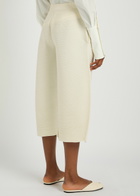 Issey Miyake Corrugated Cropped Ribbed-knit Trousers Off White