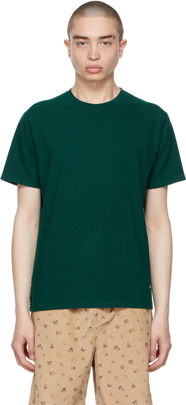 Photo: Noah Green Recycled Cotton T-Shirt