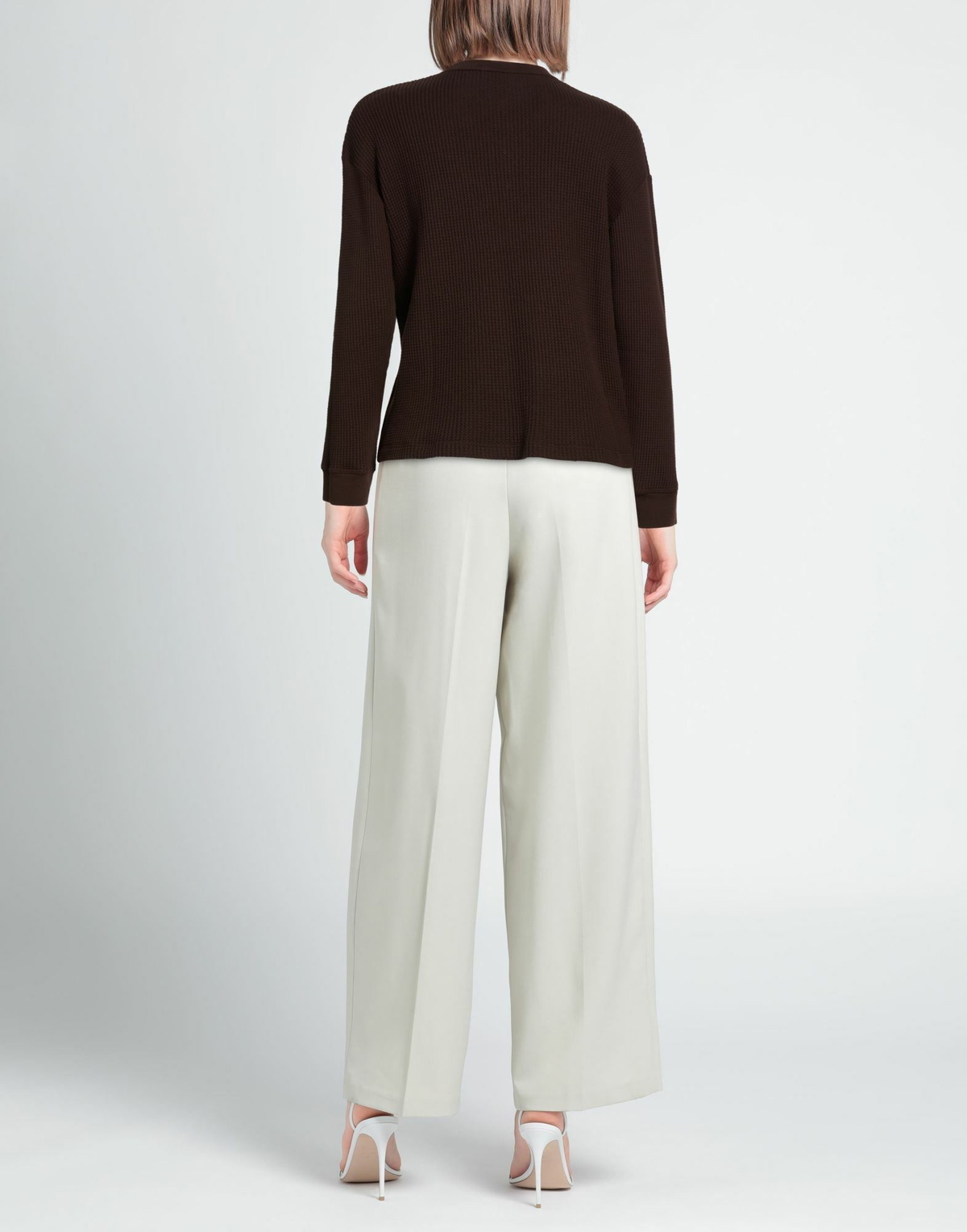 Donni. Womens Sweater Chocolate in Brown