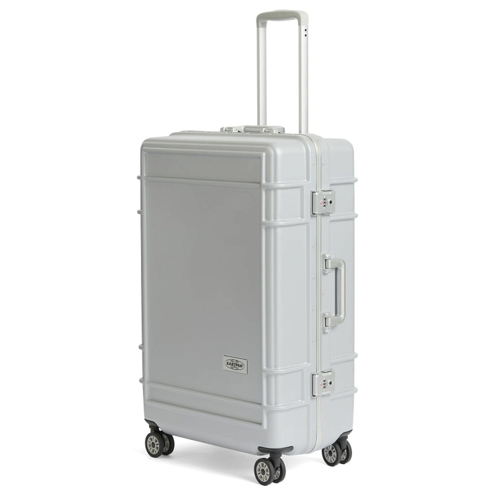 Photo: Eastpak Resist'r Luggage Case - Large in Metal Silver 