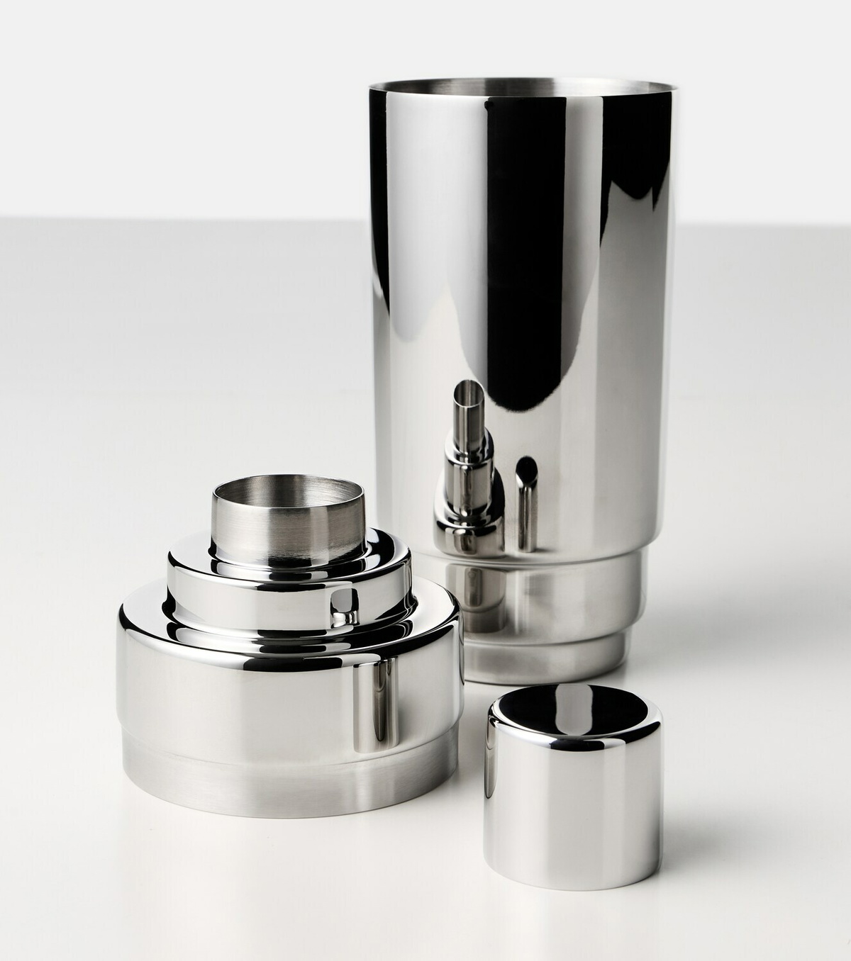 Georg Jensen Manhattan stainless steel cocktail shaker