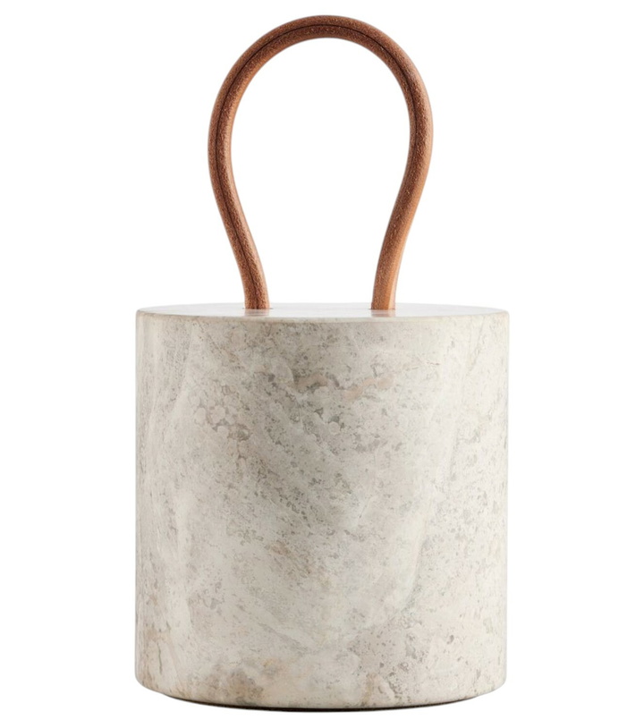 Photo: Michaël Verheyden Calleporte doorstopper