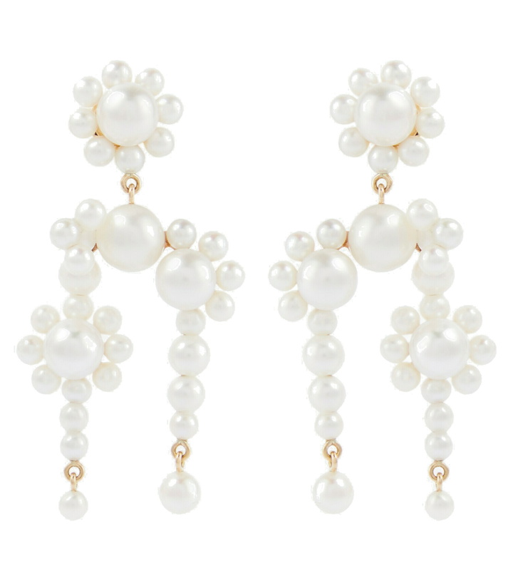 Photo: Sophie Bille Brahe - Fontaine de Marguerites 14kt gold and pearls earrings