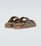 Gucci - GG Supreme canvas sandals
