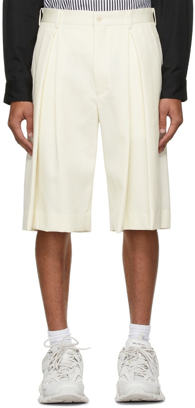Photo: Comme des Garçons Homme Plus Off-White Pleated Shorts