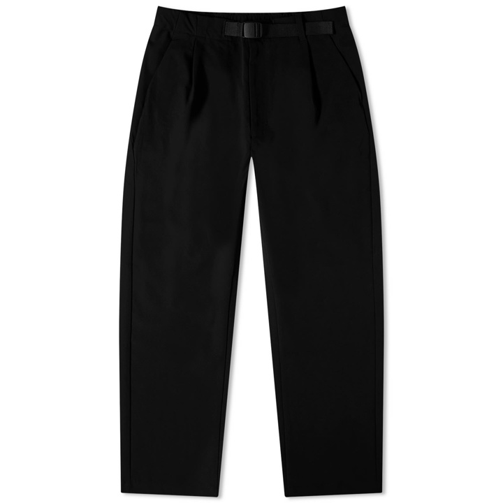 Photo: Goldwin Men's One Tuck Tapered Stretch Pant in Black