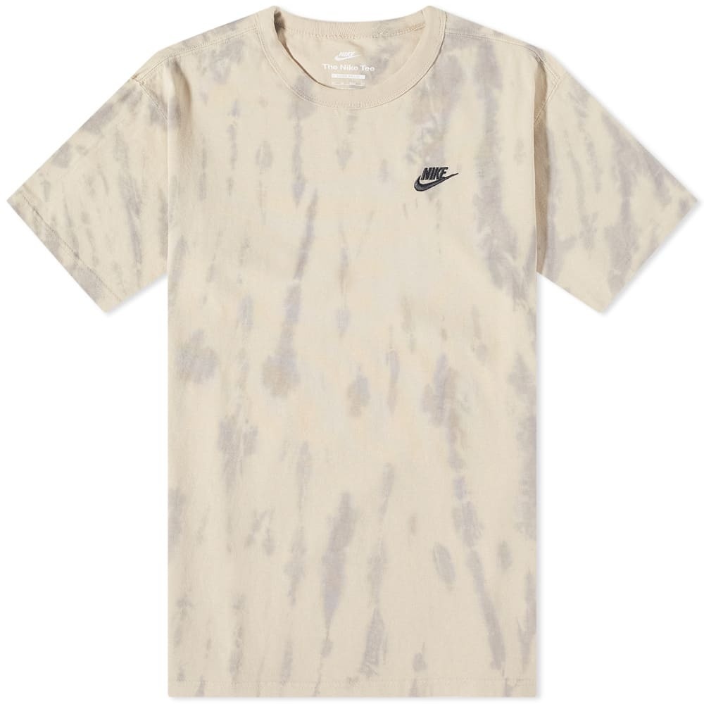 Photo: Nike Men's Premium Essentials Tie Dye T-Shirt in Rattan