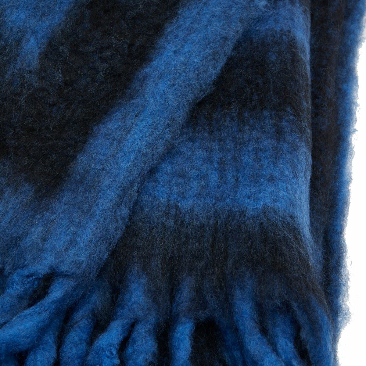 Bongusta Weekend Plaid Blanket in Raven/Dazzling Blue 