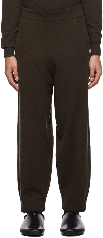 Photo: extreme cashmere Brown No. 197 Rudolf Trousers