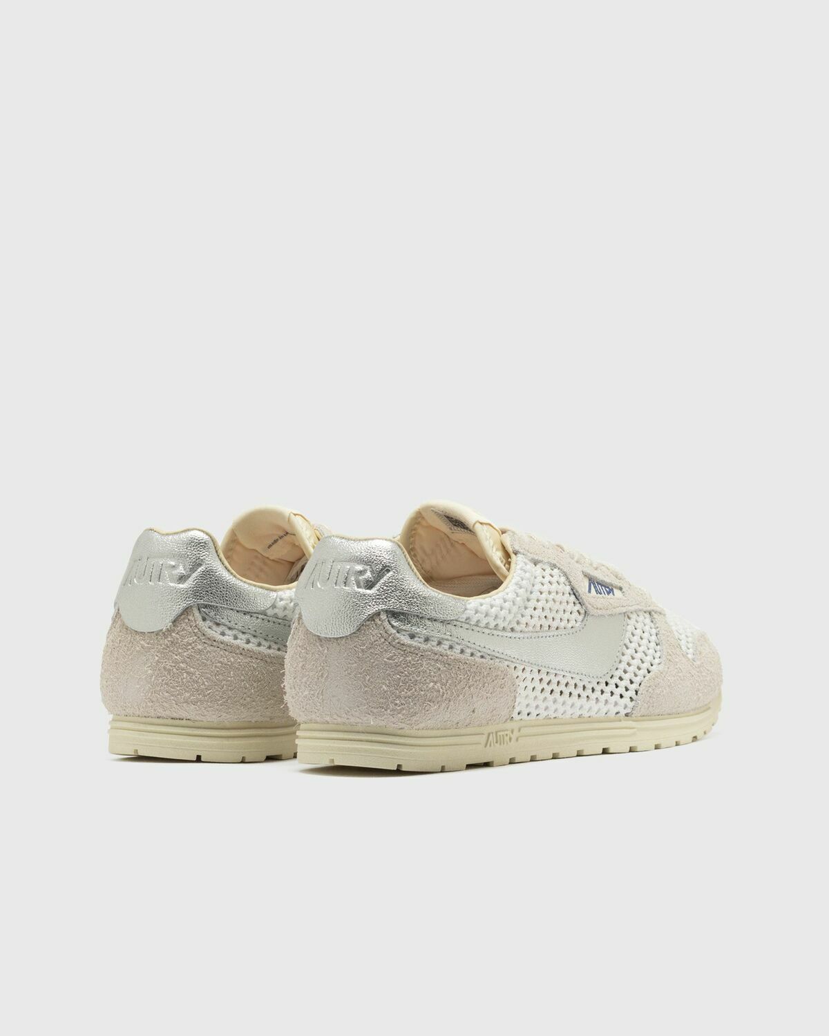 Autry Action Shoes WINDSPIN LOW WOM Beige Womens Lowtop
