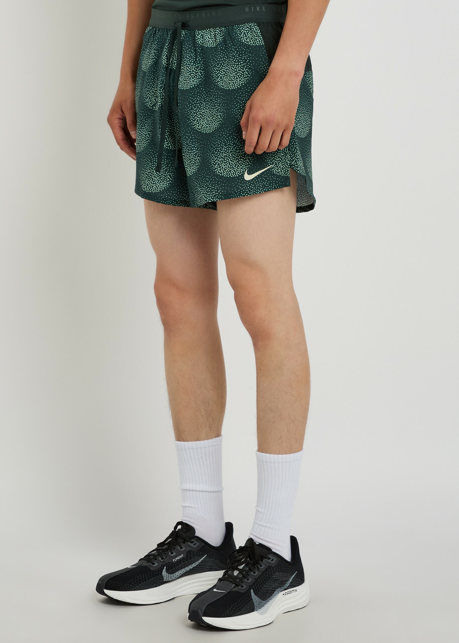 Nike Stride Dri-fit 5" Printed Running Shorts Green