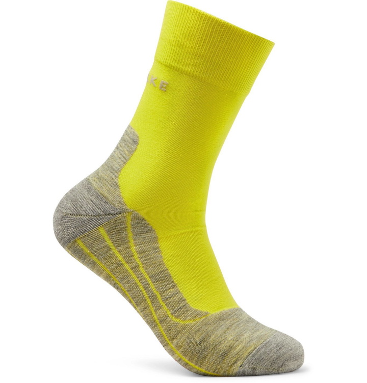 Photo: FALKE Ergonomic Sport System - RU4 Stretch-Knit Socks - Yellow