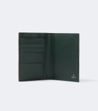 Gucci Gucci Essence Classic GG canvas passport holder