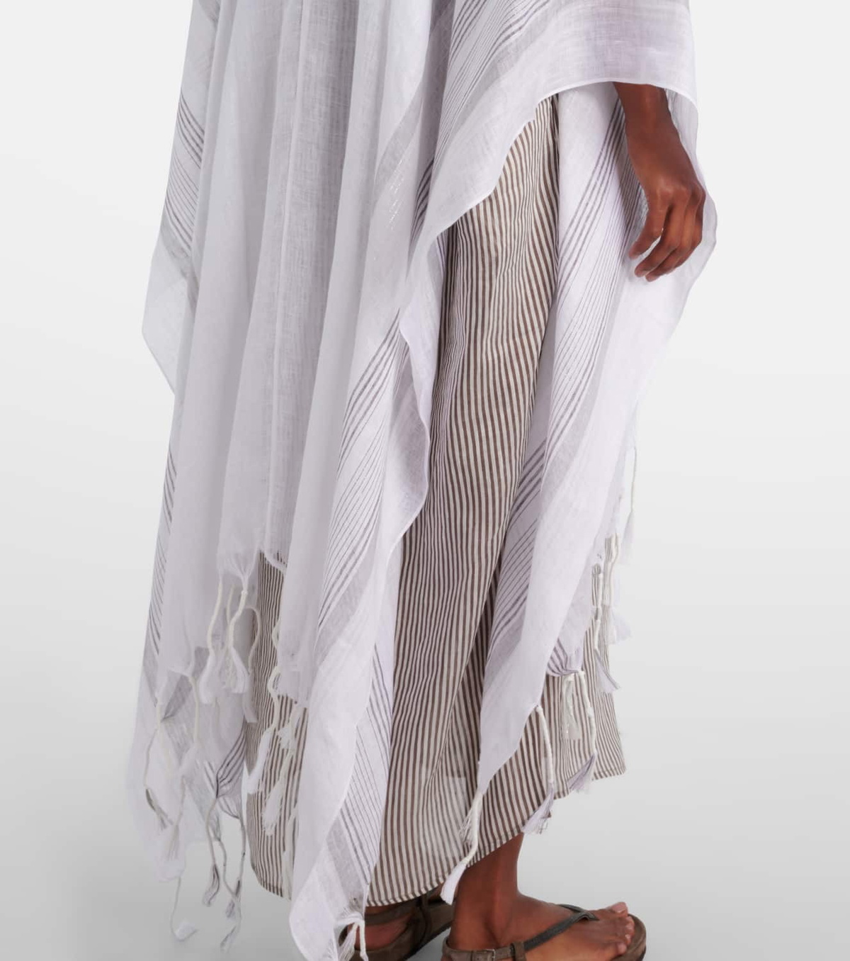 Brunello Cucinelli Fringed linen poncho