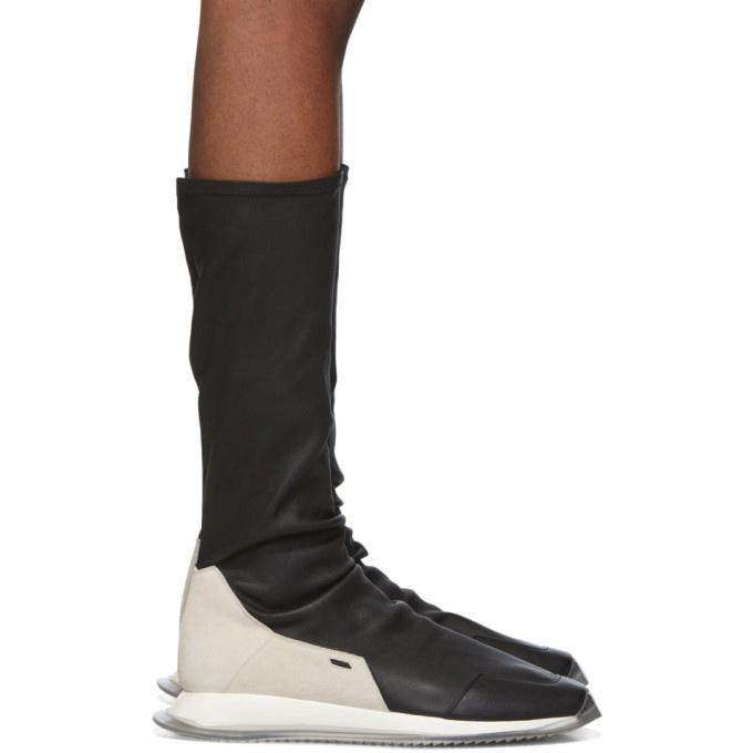 Photo: Rick Owens Black Oblique Stretch Sock Runner Sneakers