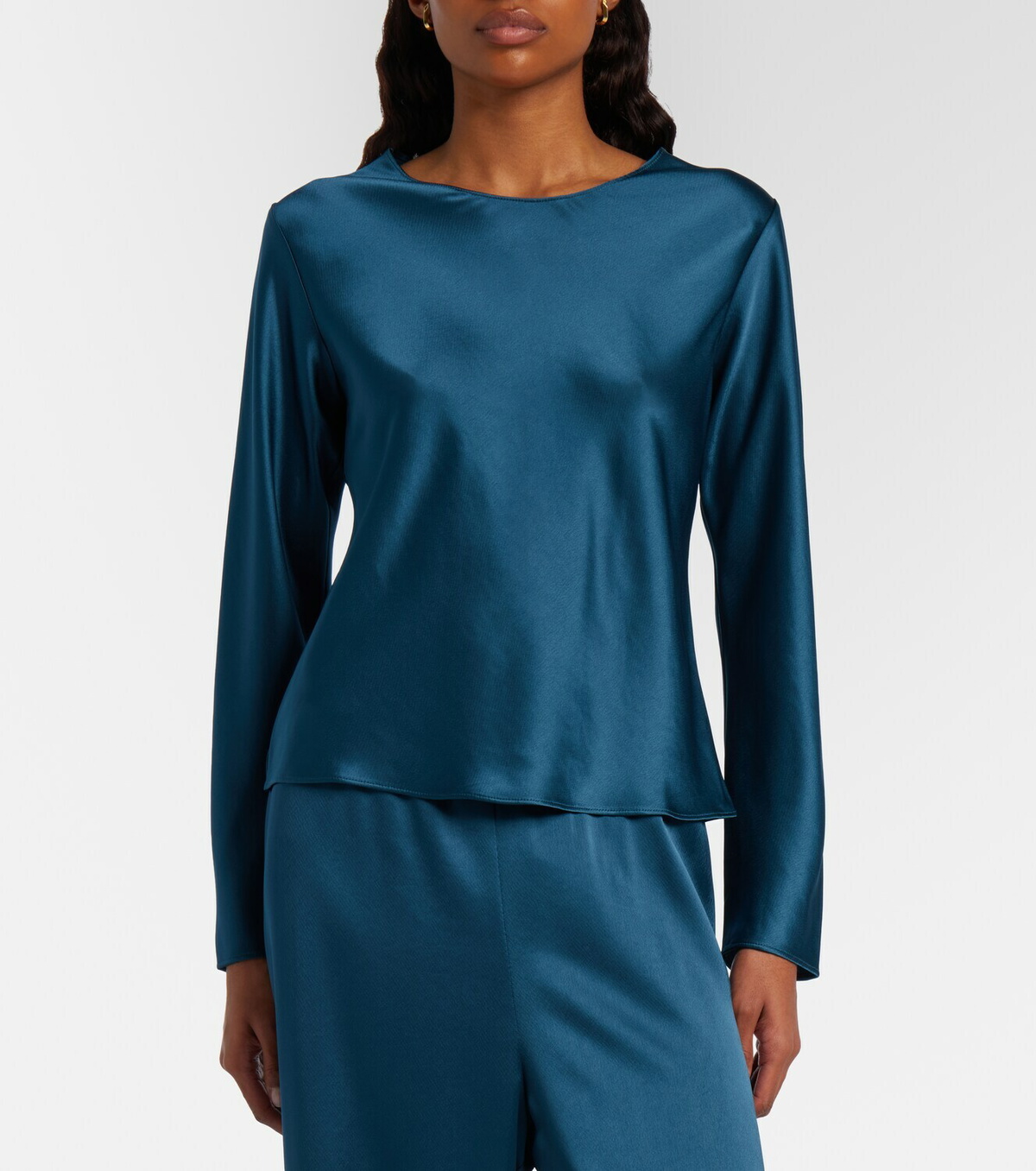 Leset Barb satin top