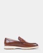 Steve Madden Leonis Casual Shoes in Tan