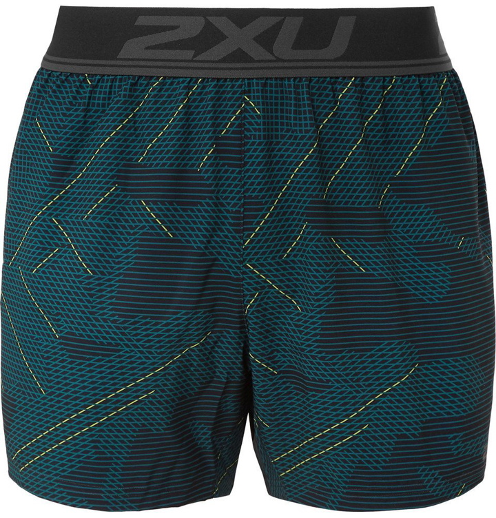 Photo: 2XU - GHST Stretch Free Printed Shorts - Green