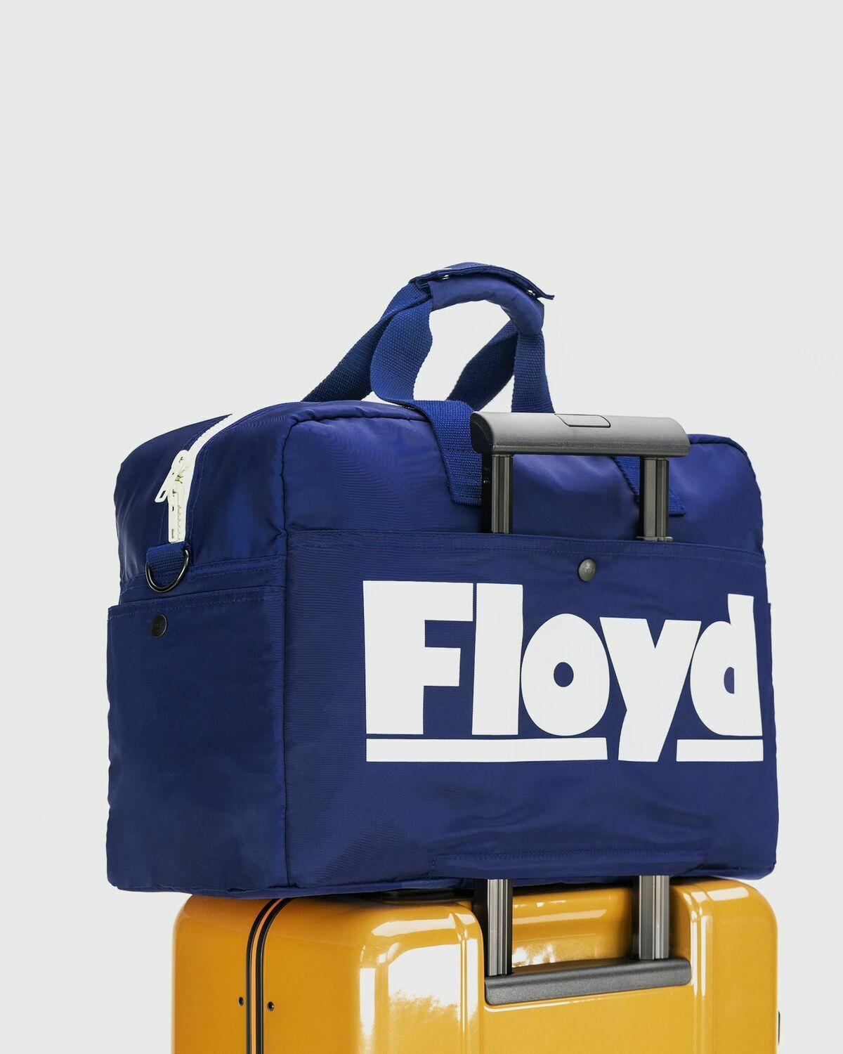 Floyd Weekender Blue - Mens - Duffle Bags & Weekender
