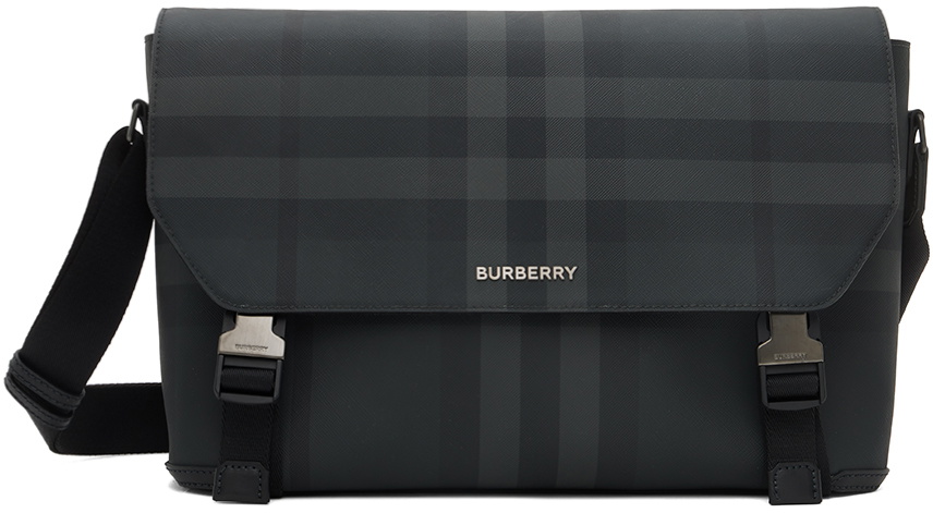 【関税&送料込】Burberry Bags Black Burberry Black Large Wright Bag Burberry