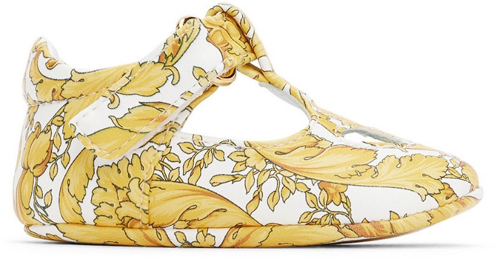 Photo: Versace Baby White & Gold Barocco Pre-Walkers
