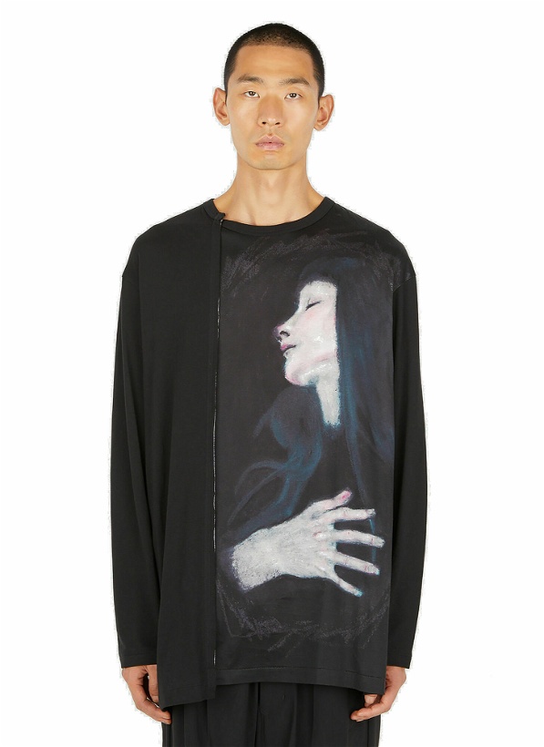 Photo: Graphic Print Long Sleeve T-Shirt in Black