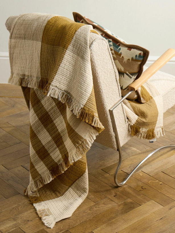 Photo: Pendleton - Fringed Quilted Checked Cotton Throw