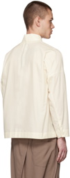 132 5. ISSEY MIYAKE Off-White Mobius Shirt