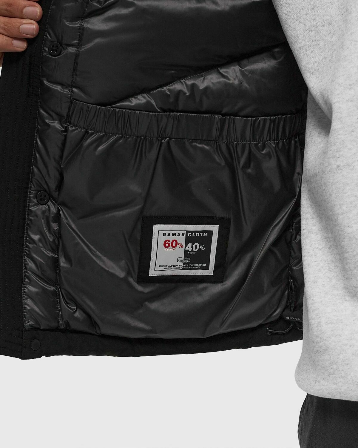 Woolrich Ramar Vest Black Vests
