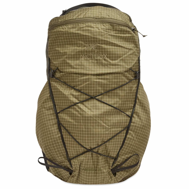 Photo: Arc'teryx Men's Aerios 18 Backpack in Tatsu 