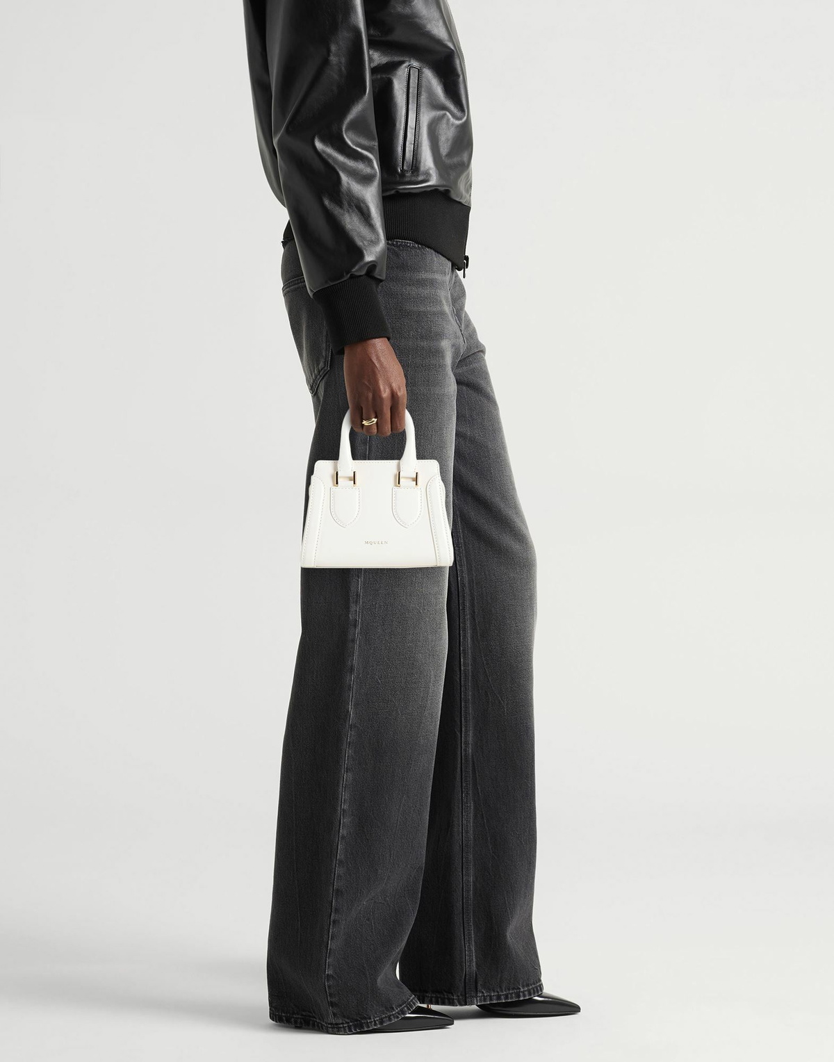 Mcqueen Womens Handbag in White