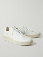 Veja - V-90 Leather Sneakers - White