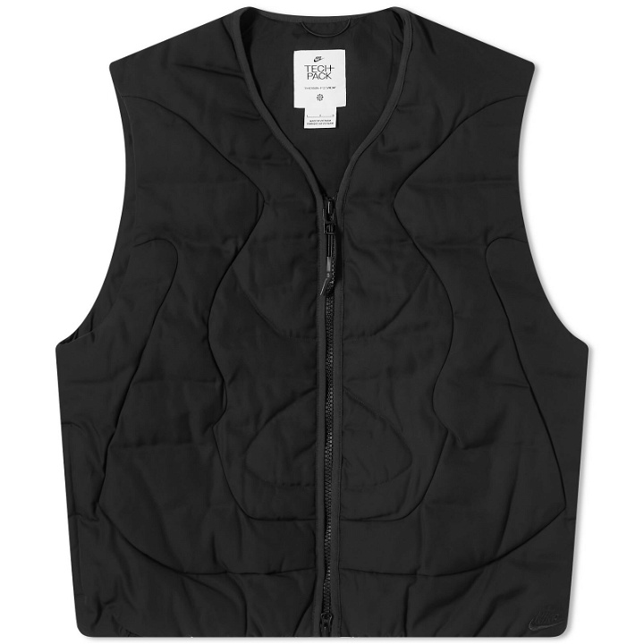 Photo: Nike Men's Tech Pack Insulated Atlas Vest in Black