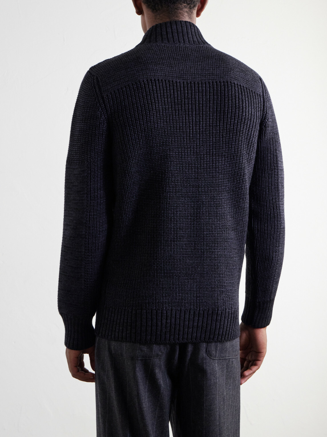 S.N.S. Herning - Robust Merino Wool Zip-Up Sweater - Black