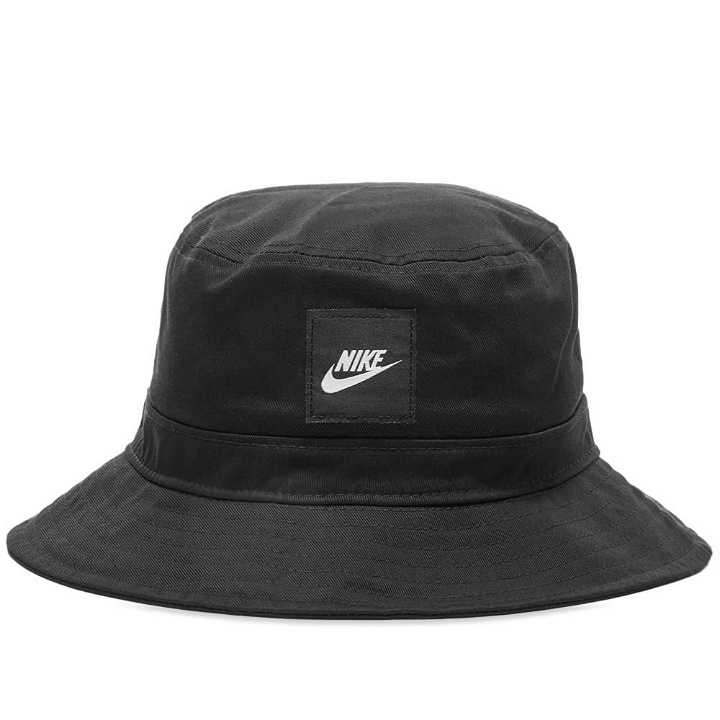 Photo: Nike NSW Bucket Hat