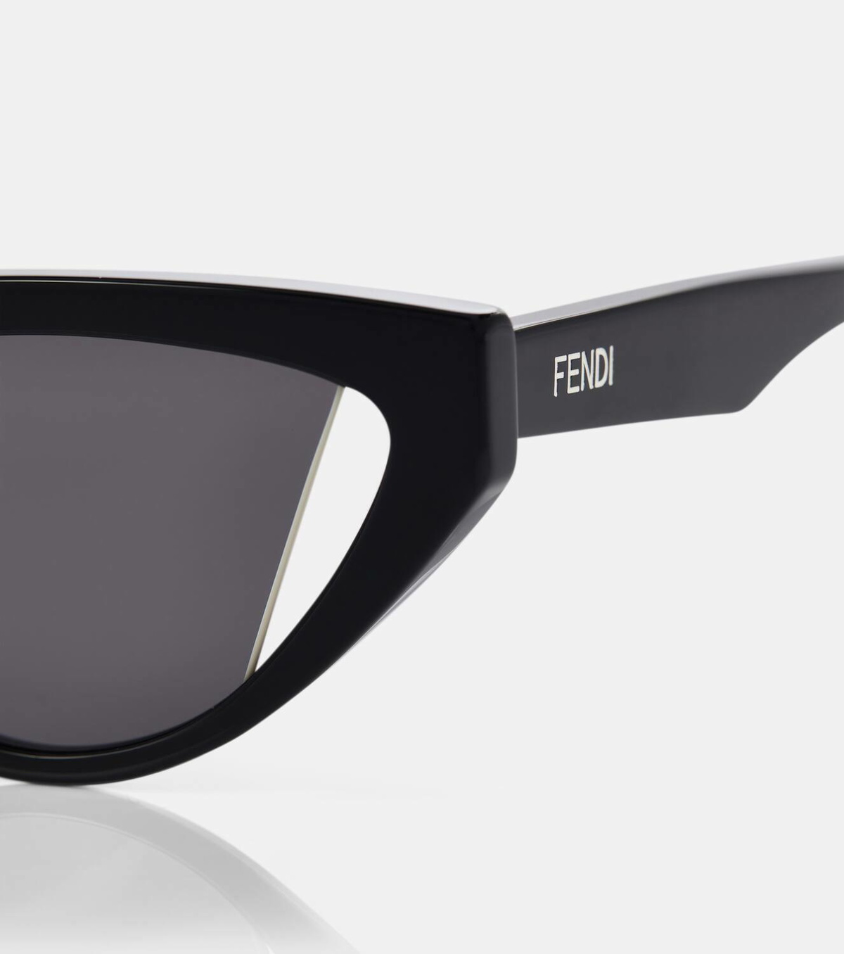 Fendi Fendi Way cat-eye sunglasses