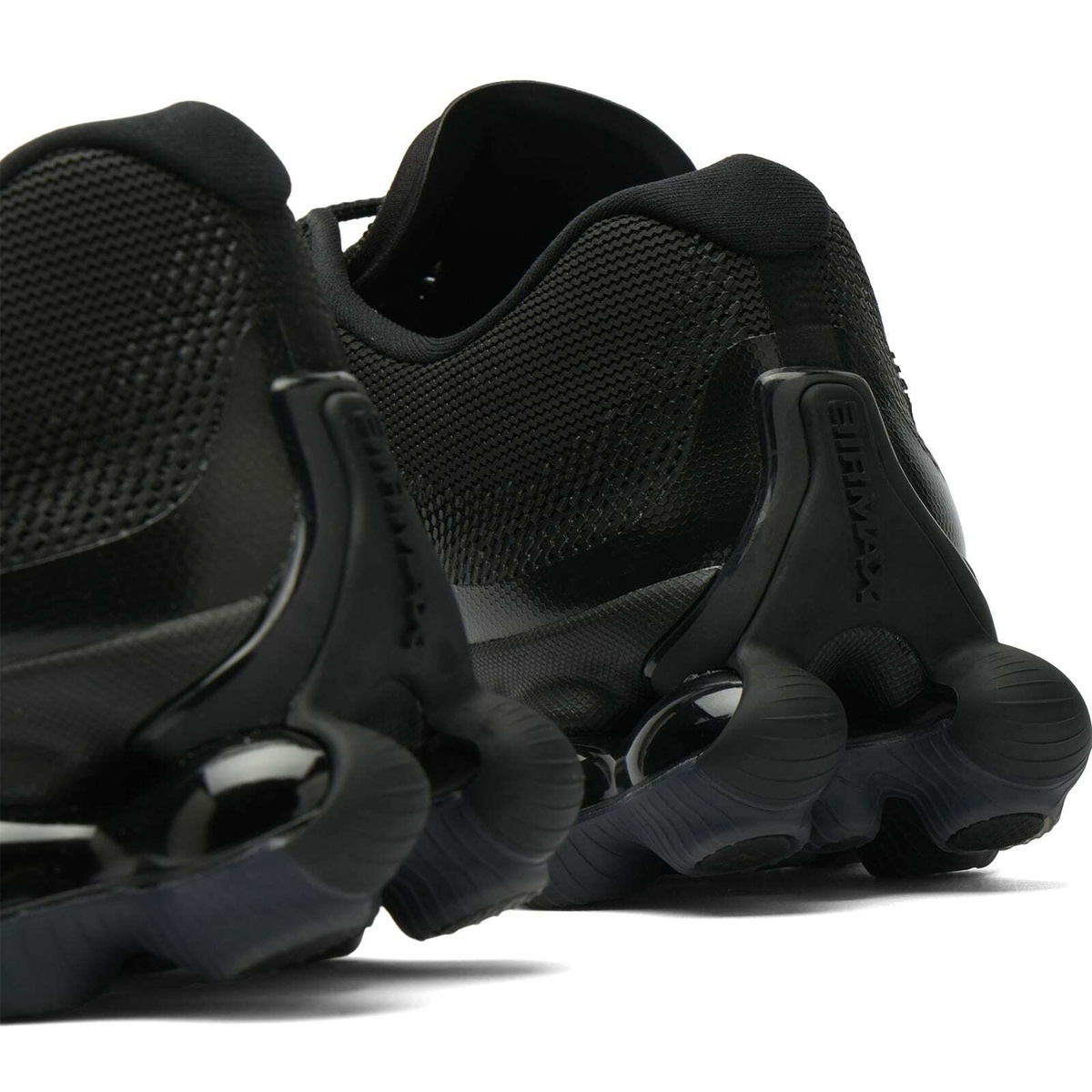 Nike Men's Air Liquid Max Df Sneaker in Black/Clear/Metallic Silver