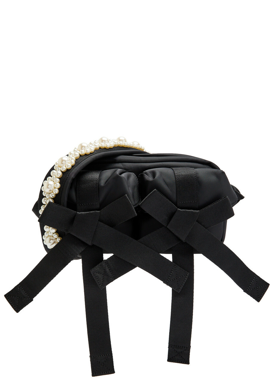 ショルダーバッグ・ポシェット SIMONE ROCHA NANO EGG PEARL CLUTCH Simone Rocha - Nano Egg pearl-embellished clutch Simone Rocha
