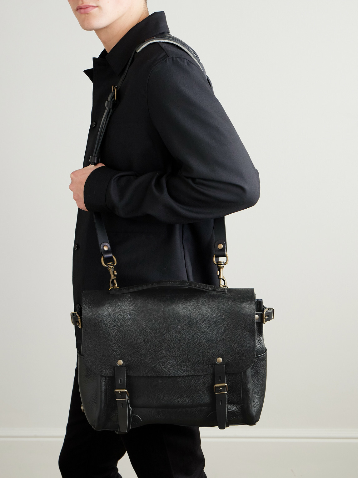 Bleu de Chauffe - Éclair Full-Grain Leather Messenger Bag - Black