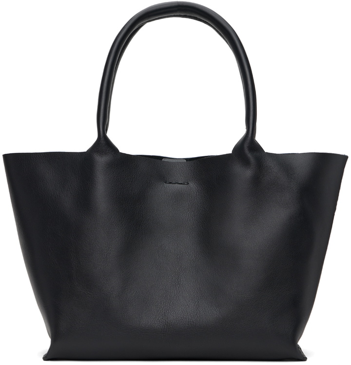 Photo: Lauren Manoogian Black Box Tote